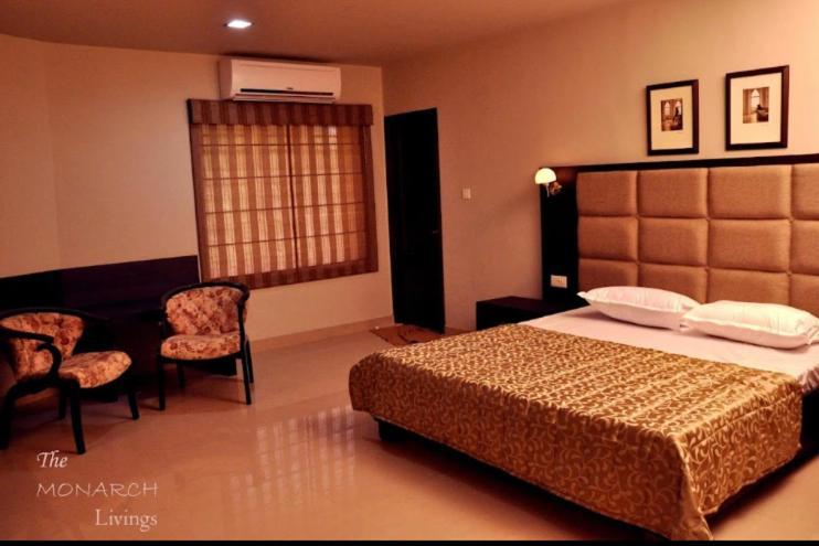 Hotel Monarch Kozhikode Buitenkant foto